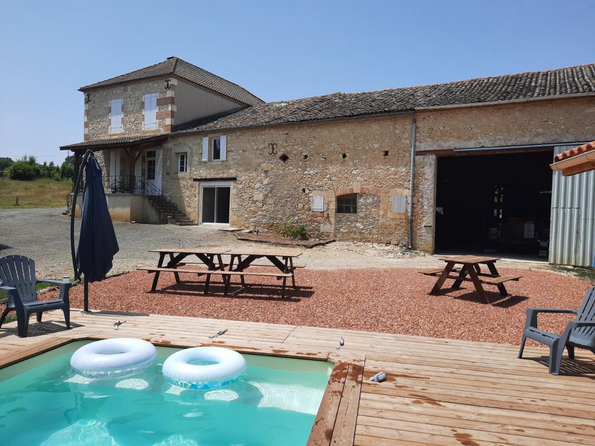 Maison De Campagne, Bord De Lac, Piscine, Billard 11 Per Plieux Exterior photo